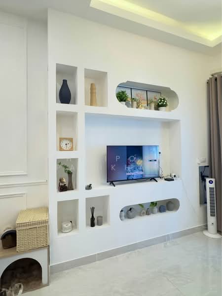 3-BR House, Chon Buri (Pattaya), Nong Pru, Bang Lamung (Pattaya), Chon Buri (Pattaya), 3 Bedrooms, 263 sqm, Single Detached House For Sale, by Thitiporn Pawikham, 500229727 - DDproperty.com