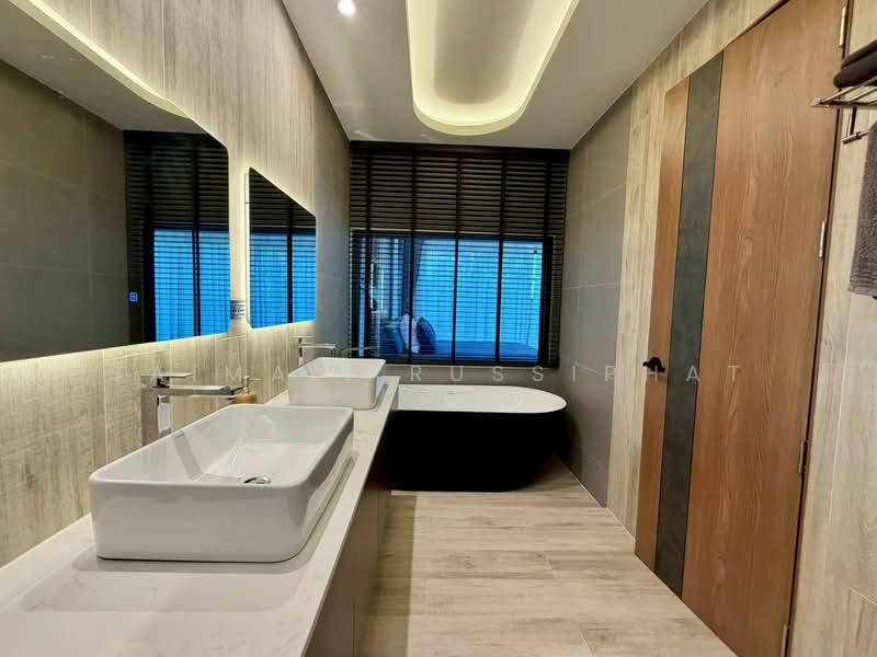 European-style pool villa near Mab Prachan, Chon Buri (Pattaya), มาบล่าง, Bang Lamung, Bang Lamung (Pattaya), Chon Buri (Pattaya), 3 Bedrooms, 190 sqm, Villa For Sale, by Saimaii Russiphat, 500229733 - DDproperty.com