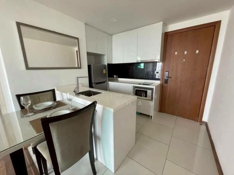 The Peak Towers, Chon Buri (Pattaya), Kasetsin 9, Nong Pru, Bang Lamung (Pattaya), Chon Buri (Pattaya), 1 Bedroom, 43 sqm, Condo For Sale, by Thitiporn Pawikham, 500229739 - DDproperty.com