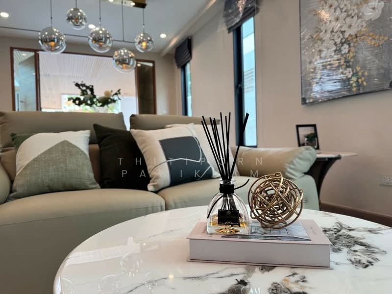 4-BR Villa, Chon Buri (Pattaya), Nong Pru, Bang Lamung (Pattaya), Chon Buri (Pattaya), 4 Bedrooms, 236 sqm, Villa For Sale, by Thitiporn Pawikham, 500229745 - DDproperty.com