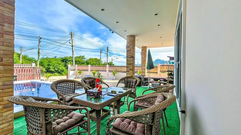 4-BR Villa, Prachuap Khiri Khan, Nong Kae, Hua Hin, Prachuap Khiri Khan, 4 Bedrooms, 126 sqm, Villa For Sale, by Thitiporn Pawikham, 500229768 - DDproperty.com