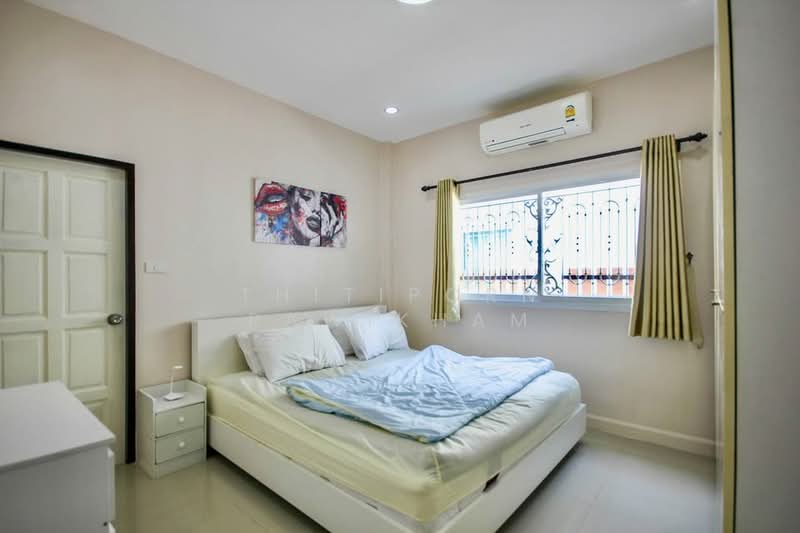 4-BR Villa, Prachuap Khiri Khan, Nong Kae, Hua Hin, Prachuap Khiri Khan, 4 Bedrooms, 126 sqm, Villa For Sale, by Thitiporn Pawikham, 500229768 - DDproperty.com