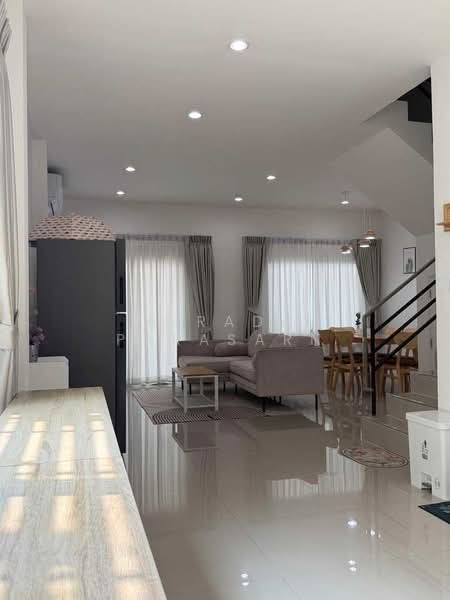 Patagonia 5 Ramintra-Safari, Bangkok, VP65+6Q9 หมู่บ้านพาทาโกเนีย, Min Buri, Min Buri, Bangkok, 4 Bedrooms, 120 sqm, Townhouse For Rent, by Airada Parasarn, 500229773 - DDproperty.com