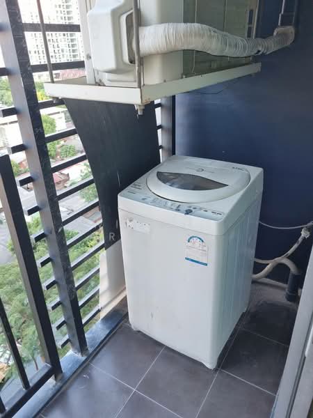 The Base Sukhumvit 77, Bangkok, 289 Sukhumvit 77 Road, Phra Kanong Nua, Watthana, Bangkok, 1 Bedroom, 33 sqm, Condo For Rent, by Wiratee Aramrun, 500229795 - DDproperty.com