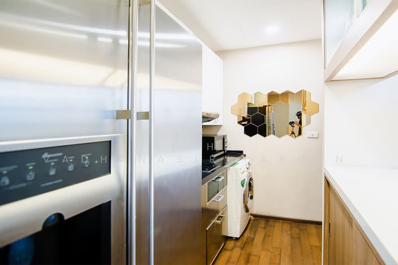Noble Remix, Bangkok, 772 Soi Sukhumvit 36, Sukhumvit Road, Khong Tan, Khlong Toei, Bangkok, 3 Bedrooms, 140 sqm, Condo For Rent, by Nicha Vadhanasiriyakorn, 500229803 - DDproperty.com