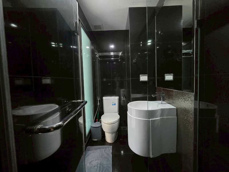 Rhythm Sukhumvit 36-38, Bangkok, 55 Soi Sukhumvit 36, Sukhumvit Road, Phra Kanong, Khlong Toei, Bangkok, Studio, 24 sqm, Condo For Sale, by แพน, 500229816 - DDproperty.com