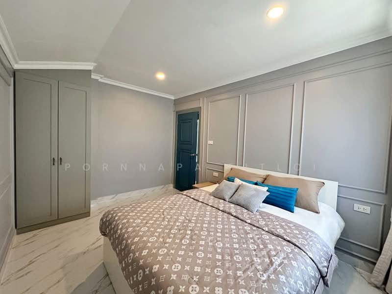 ready-to-move-in pool villa in Srisuk Village Pattaya, Chon Buri (Pattaya), Na Kloe, Bang Lamung (Pattaya), Chon Buri (Pattaya), 4 Bedrooms, 250 sqm, Single Detached House For Sale, by Pornnapa Titloi, 500229820 - DDproperty.com