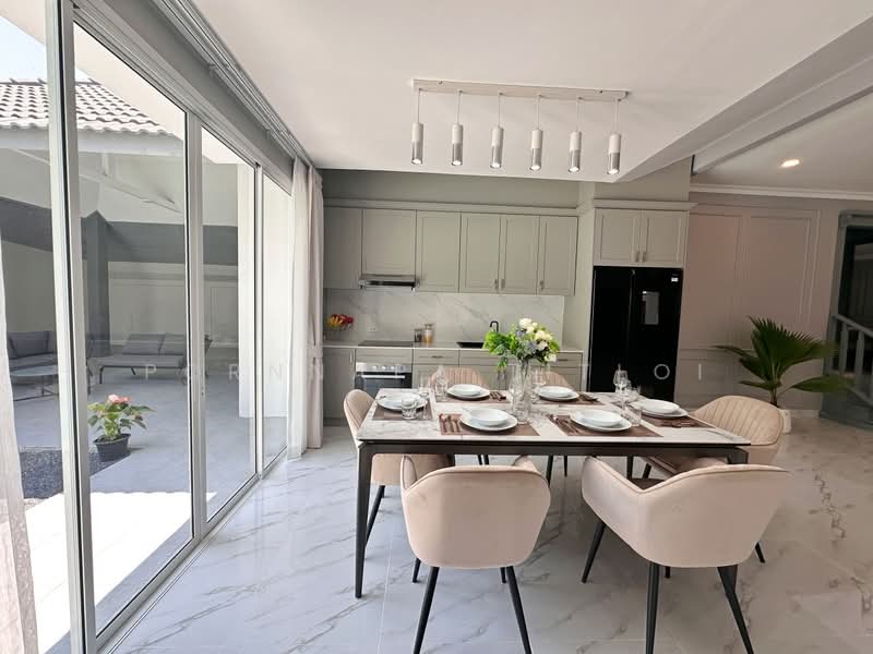 ready-to-move-in pool villa in Srisuk Village Pattaya, Chon Buri (Pattaya), Na Kloe, Bang Lamung (Pattaya), Chon Buri (Pattaya), 4 Bedrooms, 250 sqm, Single Detached House For Sale, by Pornnapa Titloi, 500229820 - DDproperty.com