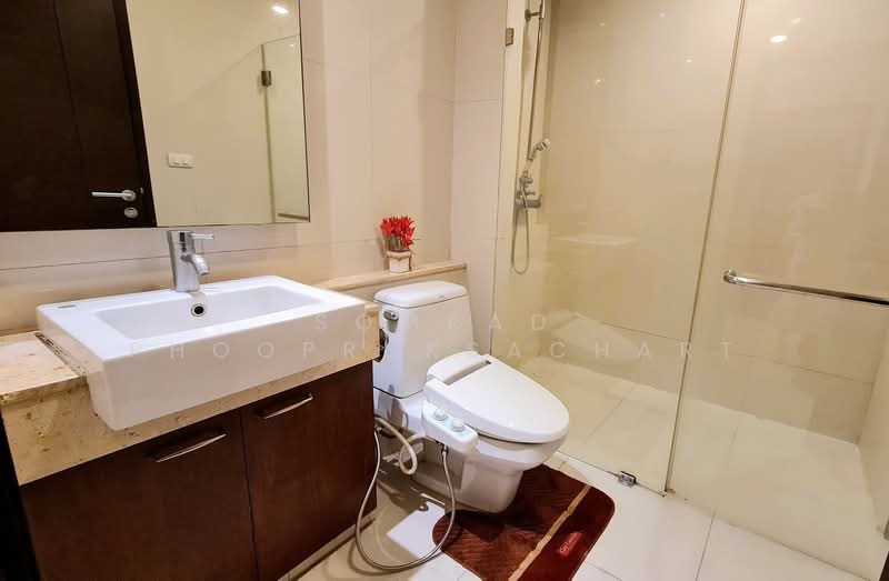 Piyathip Place, Bangkok, 24 Soi Prommitr, Khlong Tan Nua, Watthana, Bangkok, 2 Bedrooms, 160 sqm, Apartment For Rent, by Somrad Phoopruksachart, 500229838 - DDproperty.com