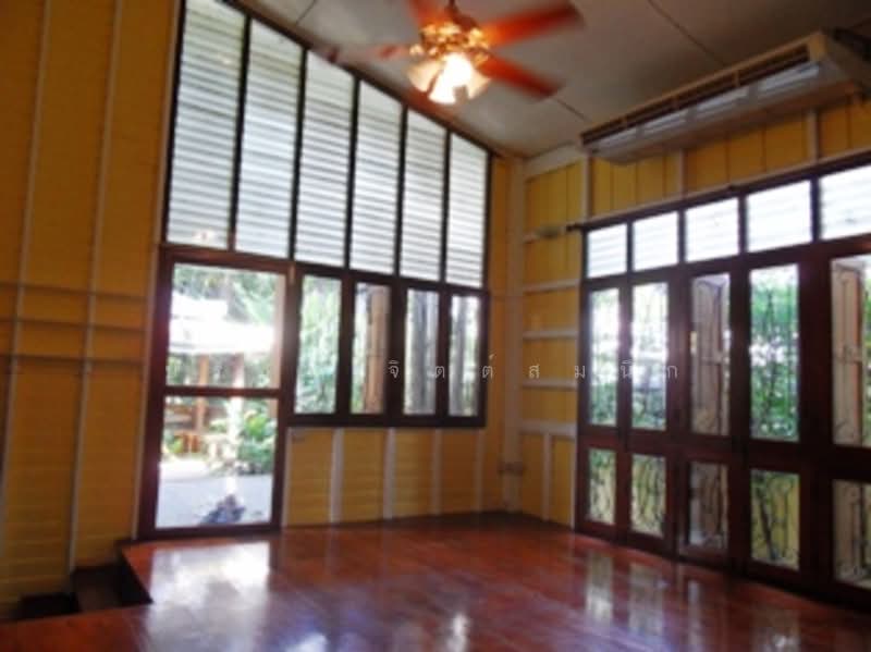 บ้านเก่า 3 ห้องนอนสำหรับพักอาศัยย่านอารีย์, กรุงเทพ, Phaholyothin, สามเสนใน, พญาไท, กรุงเทพ, 200 ตร.ม., บ้านเดี่ยว ให้เช่า, โดย ปรีชา จิตต์สมนึก, 500229842 - DDproperty.com