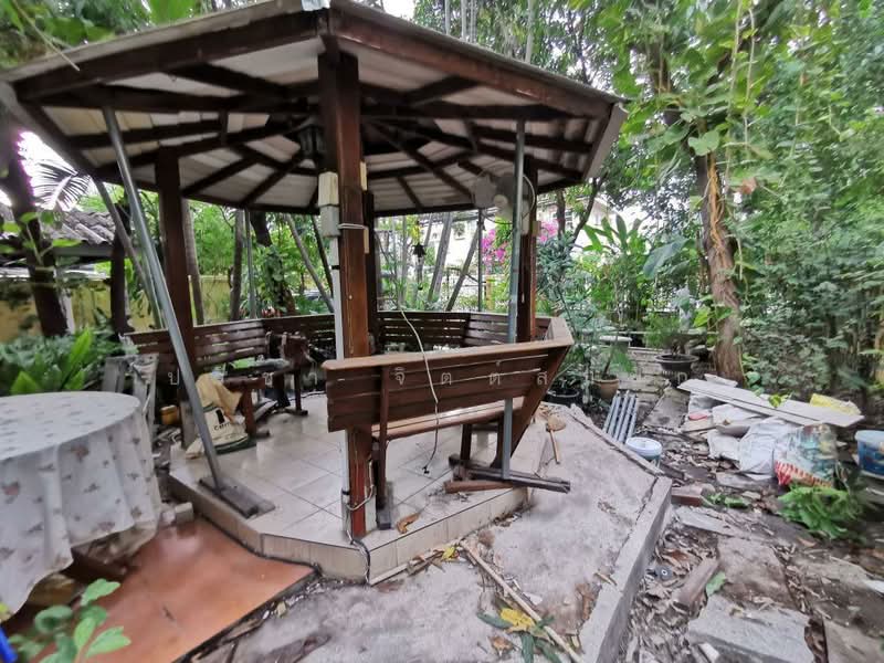 Old Wood Style house 3 bedroom with shady tree around BTS Ari, Bangkok, Phaholyothin, Samsen Nai, Phaya Thai, Bangkok, 3 Bedrooms, 200 sqm, Single Detached House For Rent, by ปรีชา จิตต์สมนึก, 500229842 - DDproperty.com