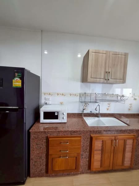 For Rent - Rumboon Phahonyothin 1( Soi Lue Cha(, Bangkok