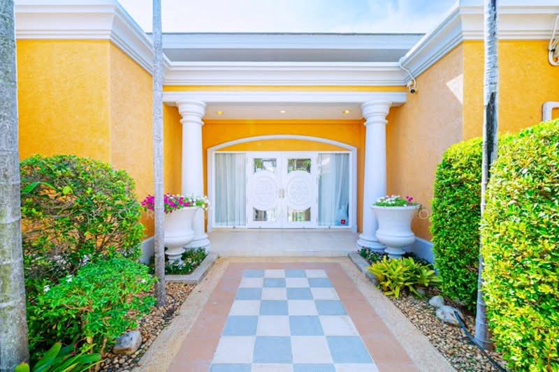 Siam Royal View, Chon Buri (Pattaya), Nong Pru, Bang Lamung (Pattaya), Chon Buri (Pattaya), 4 Bedrooms, 450 sqm, Villa For Sale, by Pornnapa Titloi, 500229856 - DDproperty.com
