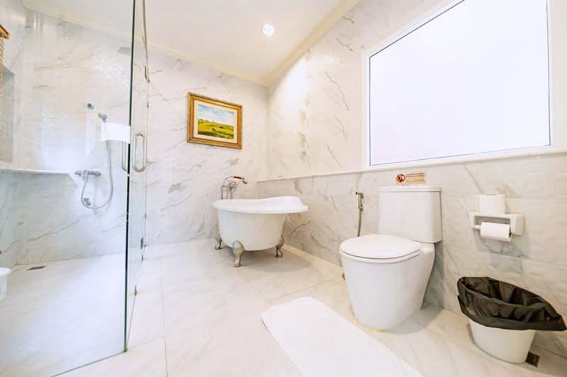 Siam Royal View, Chon Buri (Pattaya), Nong Pru, Bang Lamung (Pattaya), Chon Buri (Pattaya), 4 Bedrooms, 450 sqm, Villa For Sale, by Pornnapa Titloi, 500229856 - DDproperty.com