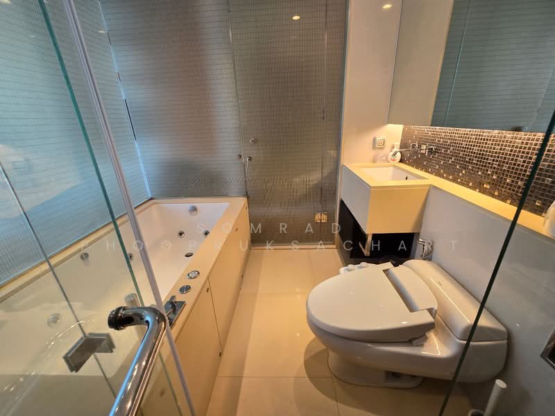 The Address Sukhumvit 28, Bangkok, 1 Soi Sukhumvit 28, Khong Tan, Khlong Toei, Bangkok, 2 Bedrooms, 70 sqm, Condo For Rent, by Somrad Phoopruksachart, 500229857 - DDproperty.com