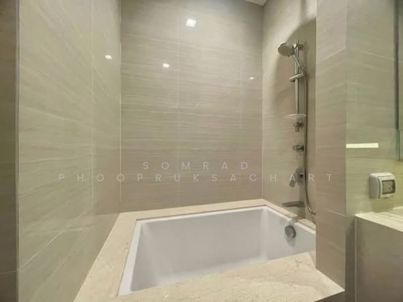 Noble BE33, Bangkok, 19 Soi Sukhumvit 33, Khlong Tan Nua, Watthana, Bangkok, 2 Bedrooms, 72 sqm, Condo For Rent, by Somrad Phoopruksachart, 500229902 - DDproperty.com