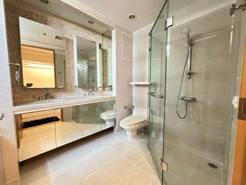 The Royal Saladaeng, Bangkok, 79 Saladaeng Road, Silom, Bang Rak, Bangkok, 3 Bedrooms, 145 sqm, Condo For Rent, by Suchatchaya Supawachiranant, 500229918 - DDproperty.com