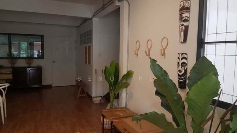 ให้เช่าทาวน์เฮ้าส์ 2ชั้น รีโนเวทใหม่ ถนนสุขุมวิท เอกมัย22, กรุงเทพ, คลองตันเหนือ, วัฒนา, กรุงเทพ, 300 ตร.ม., ทาวน์เฮ้าส์ ให้เช่า, โดย Seng .PL, 500229930 - DDproperty.com