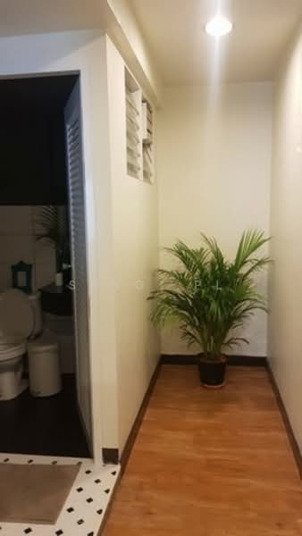 ให้เช่าทาวน์เฮ้าส์ 2ชั้น รีโนเวทใหม่ ถนนสุขุมวิท เอกมัย22, กรุงเทพ, คลองตันเหนือ, วัฒนา, กรุงเทพ, 300 ตร.ม., ทาวน์เฮ้าส์ ให้เช่า, โดย Seng .PL, 500229930 - DDproperty.com