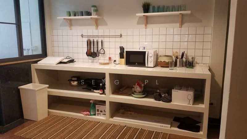 ให้เช่าทาวน์เฮ้าส์ 2ชั้น รีโนเวทใหม่ ถนนสุขุมวิท เอกมัย22, กรุงเทพ, คลองตันเหนือ, วัฒนา, กรุงเทพ, 300 ตร.ม., ทาวน์เฮ้าส์ ให้เช่า, โดย Seng .PL, 500229930 - DDproperty.com