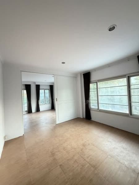 Urban Sathorn : หมู่บ้านเออร์เบิน สาทร, กรุงเทพ, ถนนราชพฤกษ์, บางจาก, ภาษีเจริญ, กรุงเทพ, 300 ตร.ม., ทาวน์เฮ้าส์ ให้เช่า, โดย Seng .PL, 500229940 - DDproperty.com