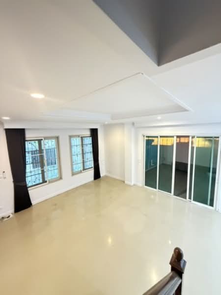 Urban Sathorn : หมู่บ้านเออร์เบิน สาทร, กรุงเทพ, ถนนราชพฤกษ์, บางจาก, ภาษีเจริญ, กรุงเทพ, 300 ตร.ม., ทาวน์เฮ้าส์ ให้เช่า, โดย Seng .PL, 500229940 - DDproperty.com