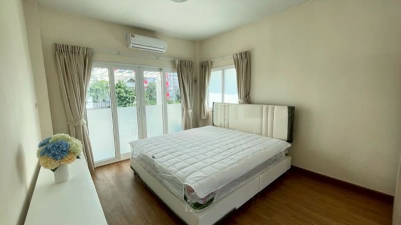 บ้านเดี่ยว 2ชั้น บ้านสวนราชา ถนนประเสริฐมนูกิจ ทะลุซอยรามอินทรา 14, Bangkok, Chorake Bua, Lat Phrao, Bangkok, 4 Bedrooms, 160 sqm, Single Detached House For Rent, by Narong Chutianankasem, 500229963 - DDproperty.com