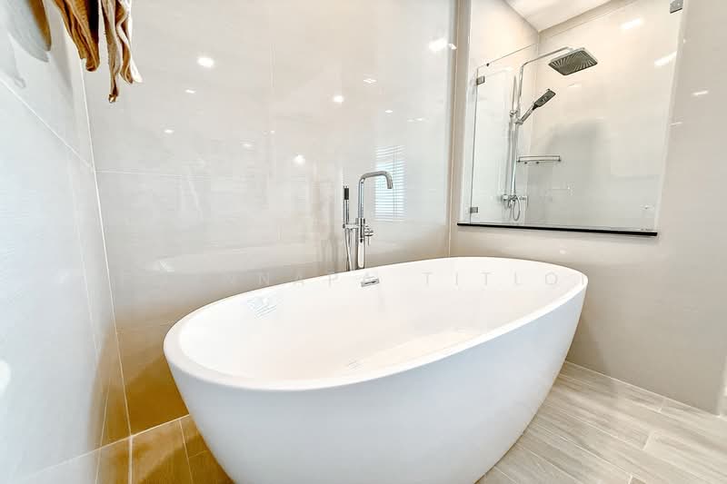 Baan Piam Mongkhon, Chon Buri (Pattaya), Huai Yai, Bang Lamung (Pattaya), Chon Buri (Pattaya), 3 Bedrooms, 250 sqm, Villa For Sale, by Pornnapa Titloi, 500229977 - DDproperty.com