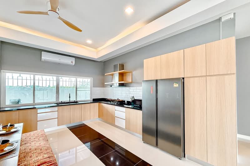 Baan Piam Mongkhon, Chon Buri (Pattaya), Huai Yai, Bang Lamung (Pattaya), Chon Buri (Pattaya), 3 Bedrooms, 250 sqm, Villa For Sale, by Pornnapa Titloi, 500229977 - DDproperty.com