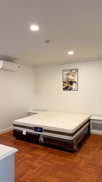 Charan Tower Residences by Aspira, Bangkok, 19 Soi Sukhumvit 43, Khlong Tan Nua, Watthana, Bangkok, 4 Bedrooms, 385 sqm, Apartment For Rent, by Suchatchaya Supawachiranant, 500229995 - DDproperty.com