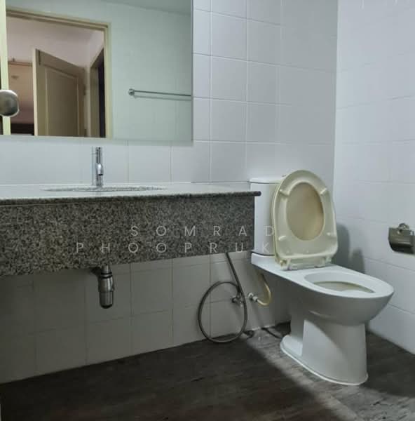 The Master Sathorn Executive : เดอะ มาสเตอร์ สาทร เอ็กคิวซีฟ, กรุงเทพ, 79/1 ถนนกรุงธนบุรี, คลองต้นไทร, คลองสาน, กรุงเทพ, 70 ตร.ม., คอนโด ขาย, โดย Somrad Phoopruksachart, 500230023 - DDproperty.com