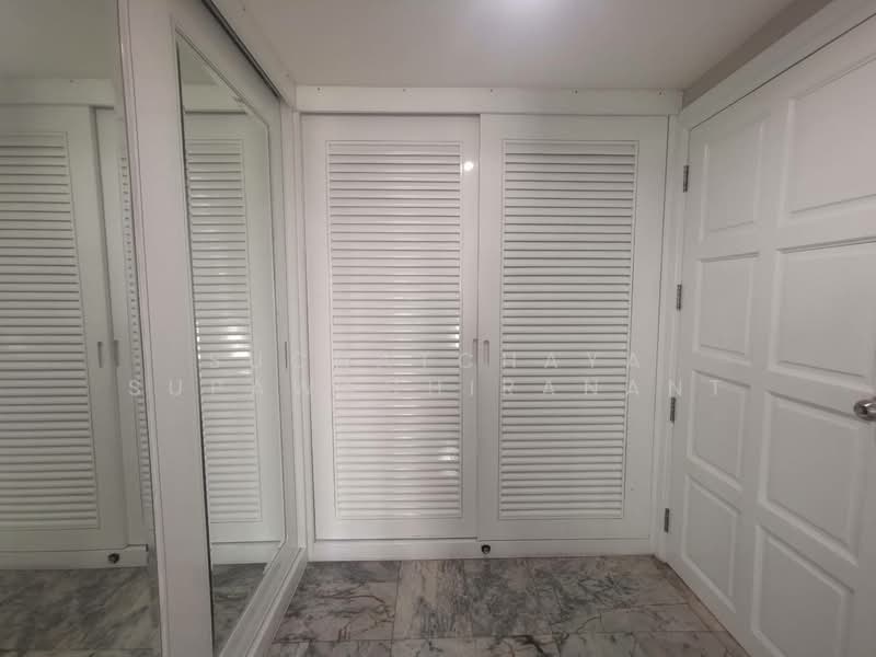 Royal Castle Sukhumvit, Bangkok, 30 Soi Sukhumvit 39, Khlongtoei Nua, Watthana, Bangkok, 3 Bedrooms, 224 sqm, Condo For Rent, by Suchatchaya Supawachiranant, 500230030 - DDproperty.com