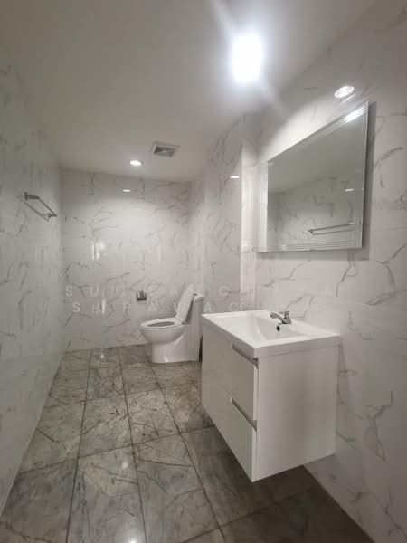 Royal Castle Sukhumvit : รอยัล คาสเซอร์ สุขุมวิท, กรุงเทพ, 30 ซอยสุขุมวิท 39, คลองเตยเหนือ, วัฒนา, กรุงเทพ, 224 ตร.ม., คอนโด ให้เช่า, โดย Suchatchaya Supawachiranant, 500230030 - DDproperty.com