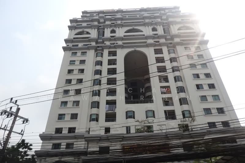 Royal Castle Sukhumvit : รอยัล คาสเซอร์ สุขุมวิท, กรุงเทพ, 30 ซอยสุขุมวิท 39, คลองเตยเหนือ, วัฒนา, กรุงเทพ, 173 ตร.ม., คอนโด ให้เช่า, โดย Suchatchaya Supawachiranant, 500230033 - DDproperty.com