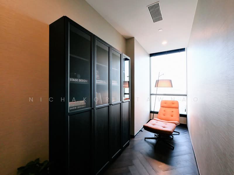 The Esse Sukhumvit 36, Bangkok, Soi Sukhumvit 36, Sukhumvit Road, Phra Kanong, Khlong Toei, Bangkok, 3 Bedrooms, 124 sqm, Condo For Rent, by Nichakorn Tawnao, 500230042 - DDproperty.com