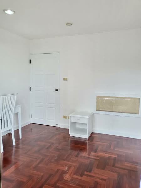 Richmond Palace, Bangkok, Soi Sukhumvit 43 Sukhumvit Road, Khlong Tan Nua, Watthana, Bangkok, 3 Bedrooms, 144 sqm, Condo For Rent, by Suchatchaya Supawachiranant, 500230052 - DDproperty.com