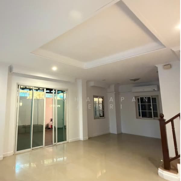 For Rent - Urban Sathorn, Bangkok