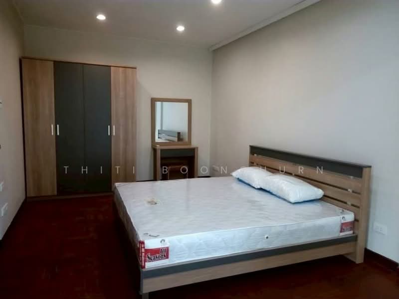 ทาวน์เฮาส์ 5 ห้องนอน ถนนเอกมัย, กรุงเทพ, คลองตันเหนือ, วัฒนา, กรุงเทพ, 300 ตร.ม., ทาวน์เฮ้าส์ ให้เช่า, โดย Thiti Boonchurn, 500230100 - DDproperty.com