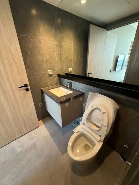 The Extro Phayathai-Rangnam, Bangkok, Rang Nam Alley, Samsen Nai, Phaya Thai, Bangkok, 1 Bedroom, 33 sqm, Condo For Rent, by Somrad Phoopruksachart, 500230128 - DDproperty.com