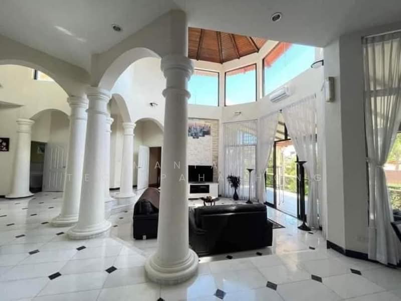 Paradise Villa 1 & 2, Chon Buri (Pattaya), Nong Pru, Bang Lamung (Pattaya), Chon Buri (Pattaya), 5 Bedrooms, 800 sqm, Villa For Rent, by Mantana Techapahaphong, 500230135 - DDproperty.com