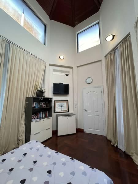 Paradise Villa 1 & 2 : พาราไดซ์ วิลล่า1 & 2, ชลบุรี, หนองปรือ, บางละมุง, ชลบุรี, 800 ตร.ม., วิลล่า ให้เช่า, โดย Mantana Techapahaphong, 500230135 - DDproperty.com