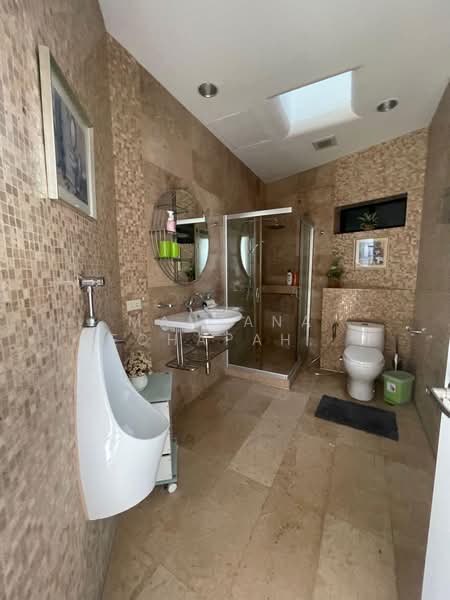 Paradise Villa 1 & 2, Chon Buri (Pattaya), Nong Pru, Bang Lamung (Pattaya), Chon Buri (Pattaya), 5 Bedrooms, 800 sqm, Villa For Rent, by Mantana Techapahaphong, 500230135 - DDproperty.com