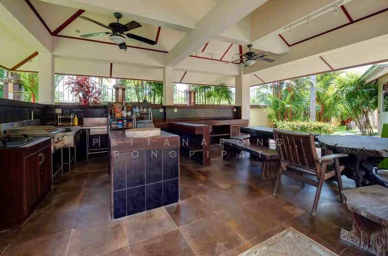 undefined, Chon Buri (Pattaya), Bang Sa-re, Sattahip, Chon Buri (Pattaya), 10+ Bedrooms, 1,103 sqm, Villa For Sale, by Pattanapong Pongpipat, 500230154 - DDproperty.com