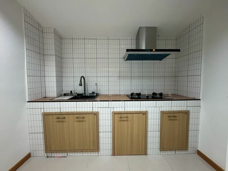 เลิศอุบล นาคนิวาส 48, กรุงเทพ, ลาดพร้าว, ลาดพร้าว, กรุงเทพ, 64 ตร.ม., ทาวน์เฮ้าส์ ขาย, โดย สรภพ ยอดไชย (สีฝุ่น), 500230156 - DDproperty.com