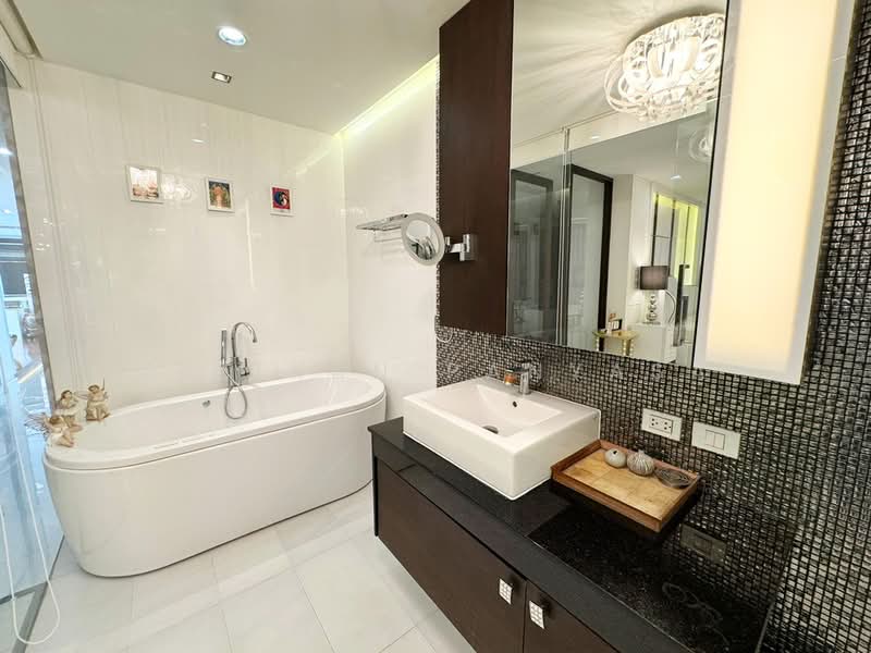 The Issara Ladprao, Bangkok, 296 Ladpao Road, Jom Phon, Chatuchak, Bangkok, 1 Bedroom, 138 sqm, Condo For Sale, by Lalitkan Panyasai, 500230169 - DDproperty.com