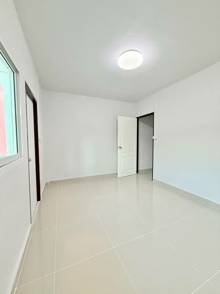 บ้านสวย ทำเลดี ใจกลาง เมืองนนทบุรี หมู่บ้านเฉลิมรัชดา บางศรีเมือง, นนทบุรี, บางศรีเมือง, บางศรีเมือง, เมืองนนทบุรี, นนทบุรี, 100 ตร.ม., ทาวน์เฮ้าส์ ขาย, โดย บุษบากร (เจี๊ยบ), 500230210 - DDproperty.com