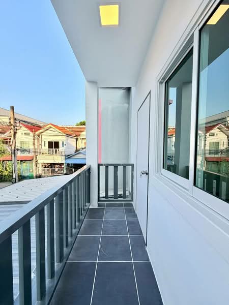 บ้านสวย ทำเลดี ใจกลาง เมืองนนทบุรี หมู่บ้านเฉลิมรัชดา บางศรีเมือง, Nonthaburi, บางศรีเมือง, Bang Sri Muang, Muang Nonthaburi, Nonthaburi, 3 Bedrooms, 100 sqm, Townhouse For Sale, by บุษบากร (เจี๊ยบ), 500230210 - DDproperty.com