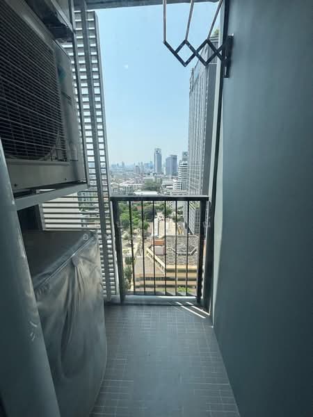 The Saint Residences Ladprao, Bangkok, 588 Vibhavadi-Rangsit Road, Jom Phon, Chatuchak, Bangkok, 1 Bedroom, 30 sqm, Condo For Rent, by สุประวีณ์ อนันต์รักษ์, 500230234 - DDproperty.com