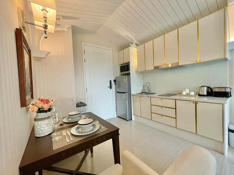 Grand Florida Beachfront, Chon Buri (Pattaya), Soi NaJomtien 14, Na Chom Thian, Sattahip, Chon Buri (Pattaya), 1 Bedroom, 35 sqm, Condo For Rent, by Thanyalag Chanchodtanakul, 500230253 - DDproperty.com