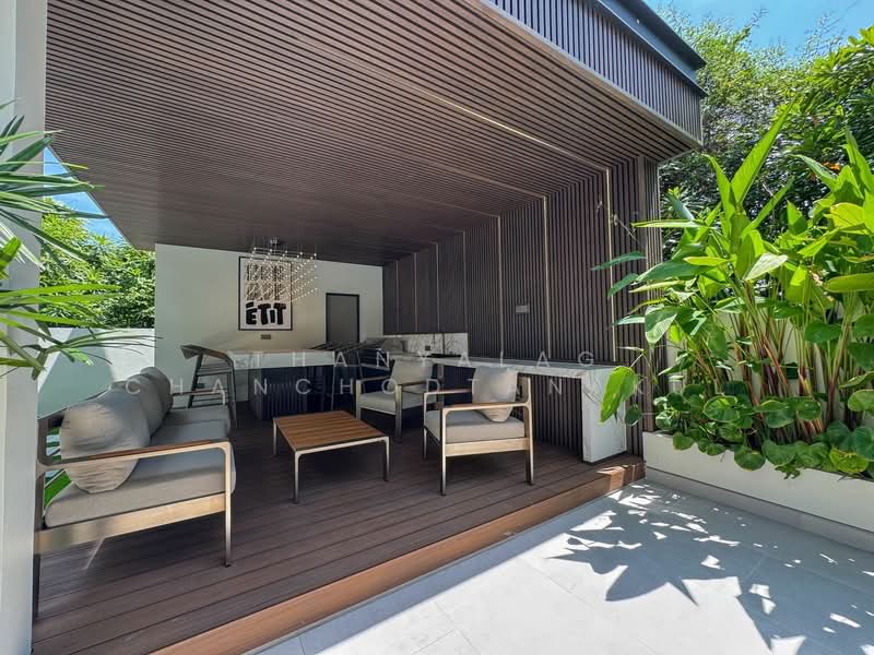 undefined, Chon Buri (Pattaya), Na Chom Thian, Sattahip, Chon Buri (Pattaya), 7 Bedrooms, 700 sqm, Villa For Sale, by Thanyalag Chanchodtanakul, 500230271 - DDproperty.com